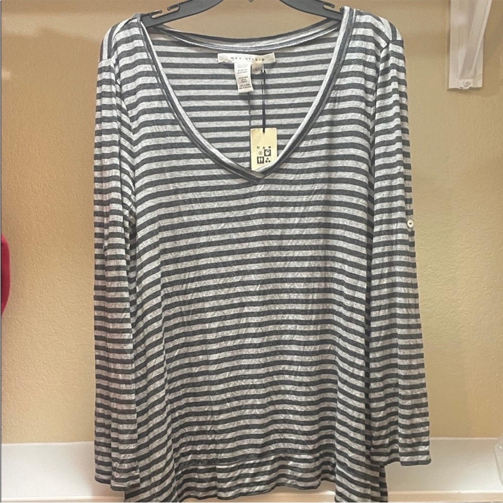 Max Studio Black and Gray Striped Long Sleeve Top
